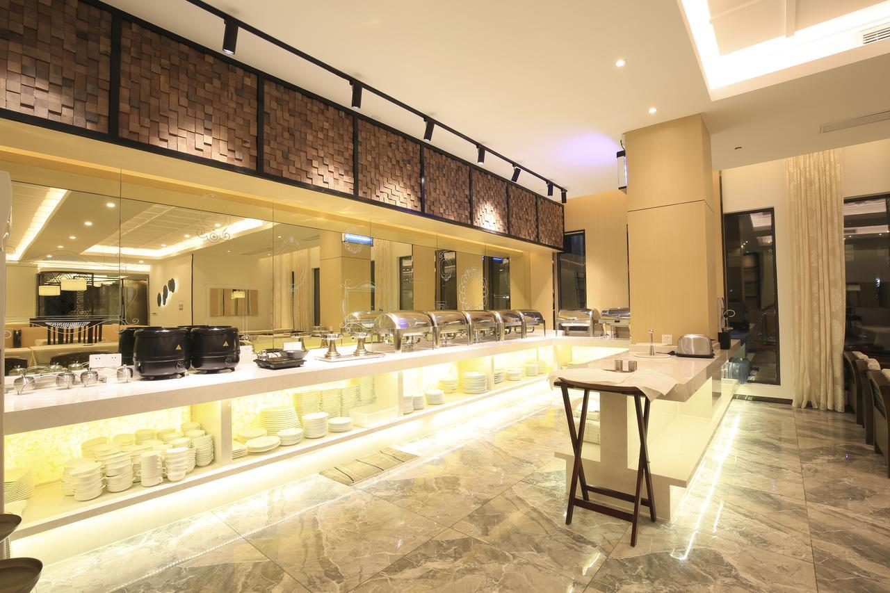 Crown Crystal Hotel Shanghai Exterior photo